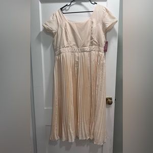 Ivy City Co Eliza Bow Dress in XX Large. Never Worn.